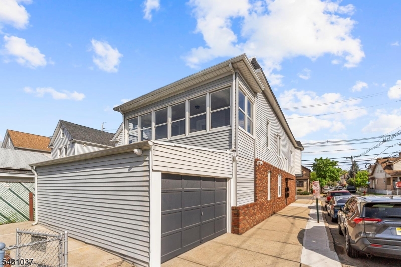 59 Locust Avenue Wallington NJ 07057