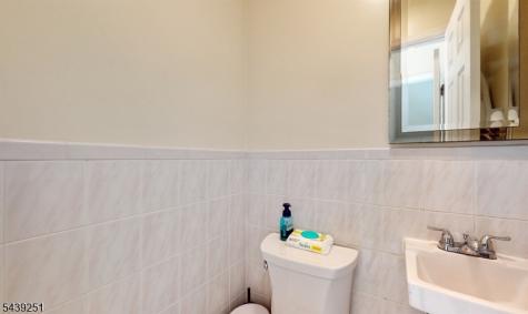 178 N Livingston Avenue Livingston NJ 07039