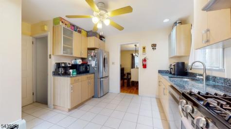 178 N Livingston Avenue Livingston NJ 07039