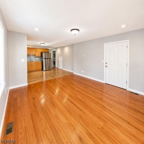 13 Talbot Street Montclair NJ 07042