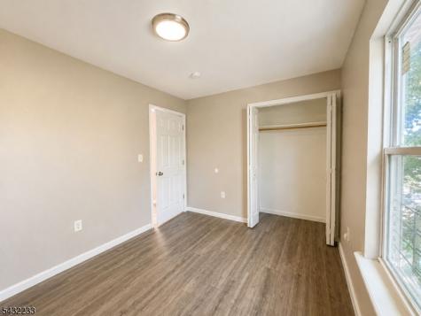242 Graham Avenue Paterson NJ 07501