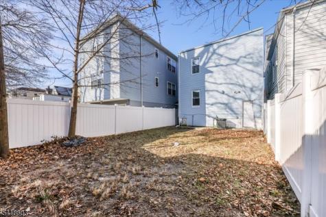 342 Sanford Avenue Newark NJ 07106