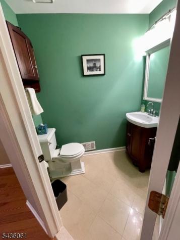 7 Daisy Road Berkeley Heights NJ 07922