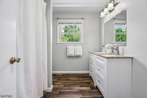 6 B John F Goellner Drive Raritan NJ 08869