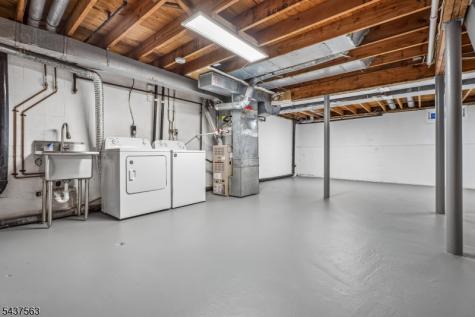 6 B John F Goellner Drive Raritan NJ 08869
