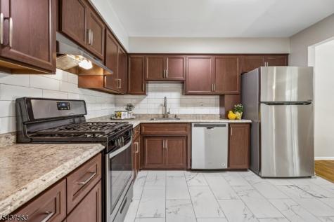6 B John F Goellner Drive Raritan NJ 08869