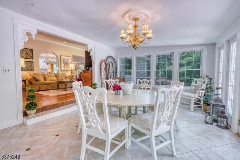 31 Shephard Way Bernards NJ 07920