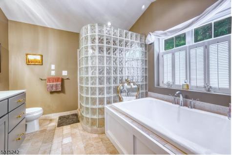 31 Shephard Way Bernards NJ 07920