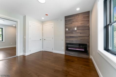 535 St James Avenue - Unit D Pohatcong NJ 08865