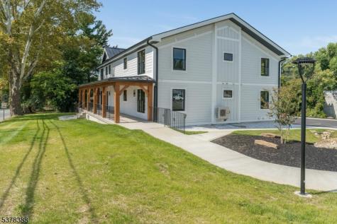 535 St James Avenue - Unit D Pohatcong NJ 08865