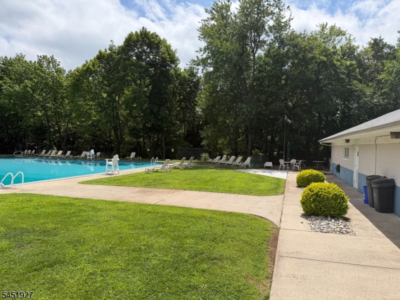 17 Dartmouth Avenue Bridgewater NJ 08807