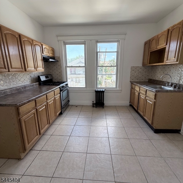 61 Mapes Avenue Newark NJ 07112