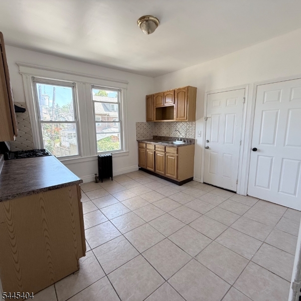 61 Mapes Avenue Newark NJ 07112