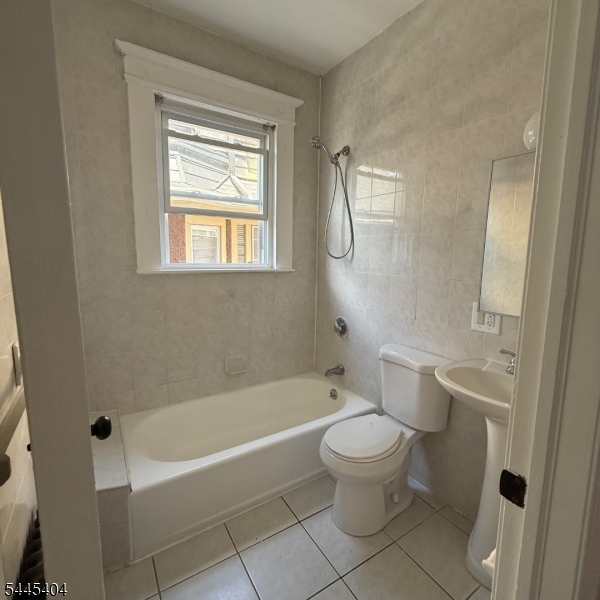 61 Mapes Avenue Newark NJ 07112