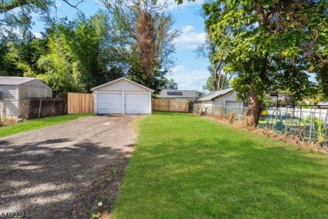 330 Evona Avenue Plainfield NJ 07063