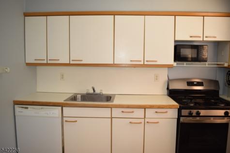 2467 State Route 10 42 2b Parsippany-troy Hills NJ 07950