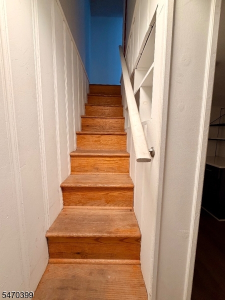 63 Garrison Street Newark NJ 07105