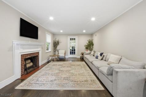 1 Argyle Road Montclair NJ 07043