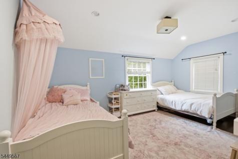 1 Argyle Road Montclair NJ 07043