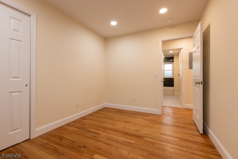 375 Broad Street Carlstadt NJ 07072