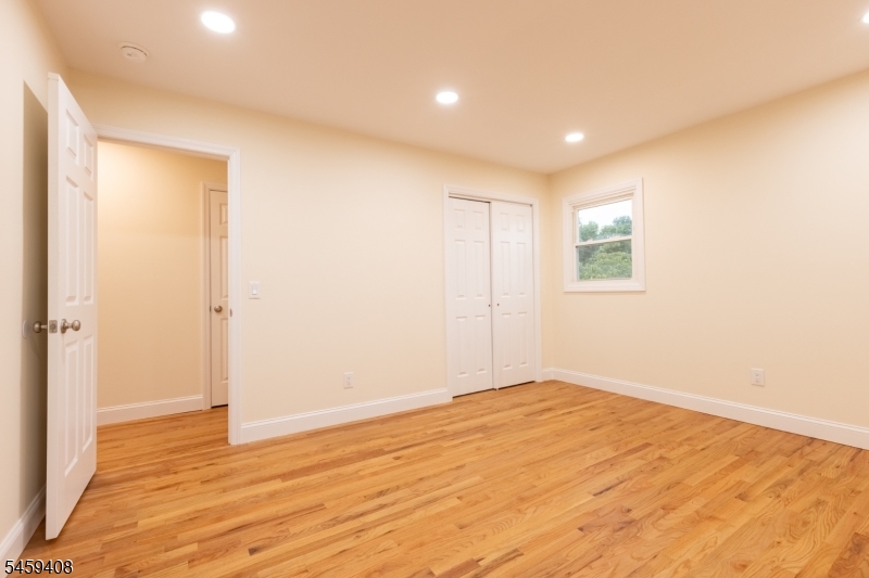 375 Broad Street Carlstadt NJ 07072