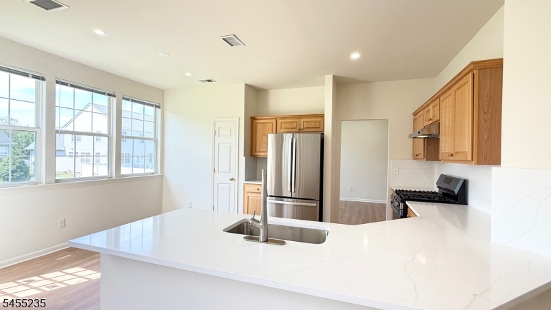 6 Joanne Court Bridgewater NJ 08807