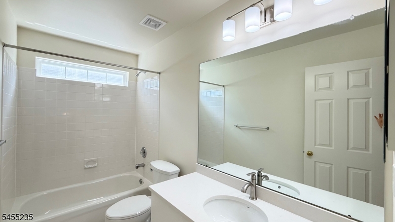 6 Joanne Court Bridgewater NJ 08807
