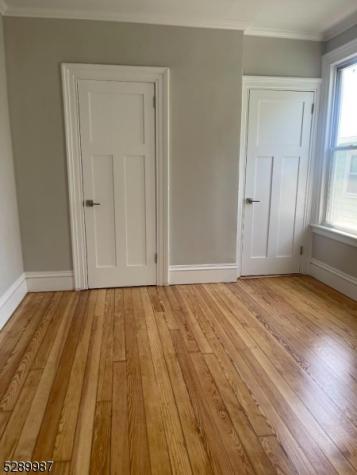 8 Swaine Place West Orange NJ 07052