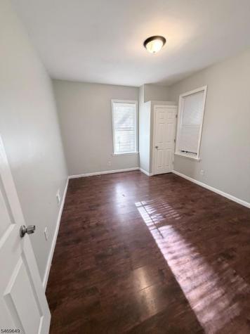 260 Amherst Street East Orange NJ 07018