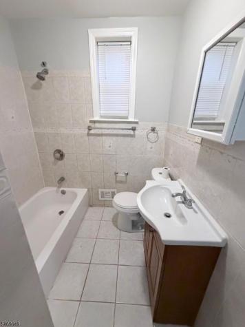 260 Amherst Street East Orange NJ 07018