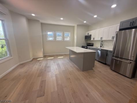 82 Grove St Unit 1 Montclair NJ 07042