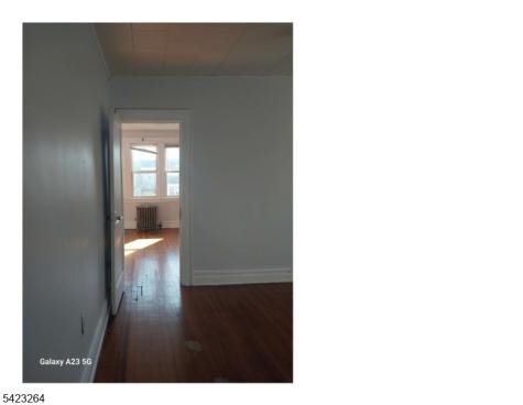 181 Keer Avenue Newark NJ 07112