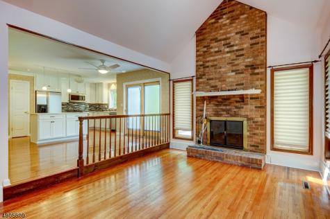 18 Strawberry Lane Morris NJ 07960