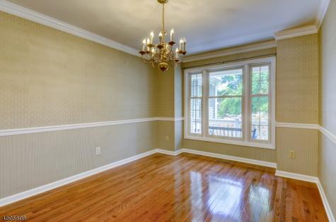 18 Strawberry Lane Morris NJ 07960