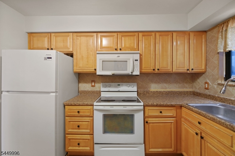93 Overlook Drive Union NJ 08809
