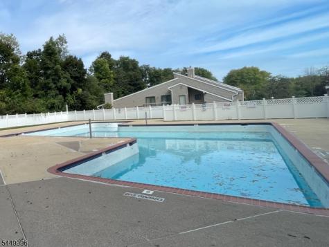 93 Overlook Drive Union NJ 08809