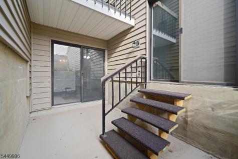 93 Overlook Drive Union NJ 08809