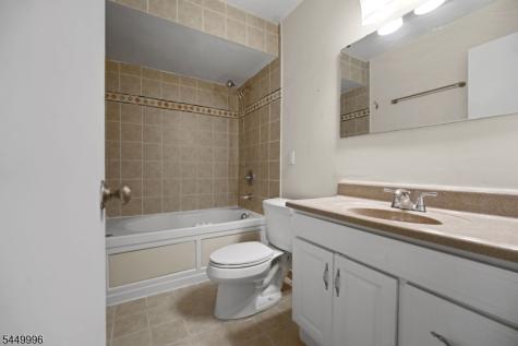 93 Overlook Drive Union NJ 08809