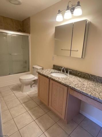 254 Crystal Street North Arlington NJ 07031