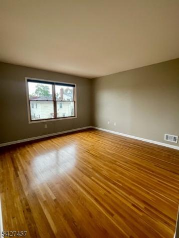 254 Crystal Street North Arlington NJ 07031
