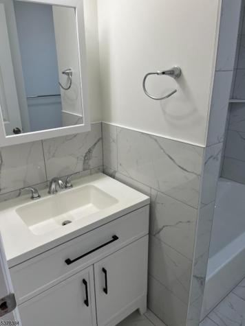 433 Rosehill Place Elizabeth NJ 07202