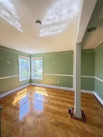 373 Stonehenge Drive Lopatcong NJ 08865