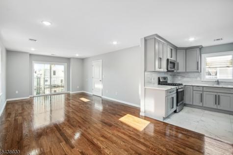 531 Livingston Street Elizabeth NJ 07206