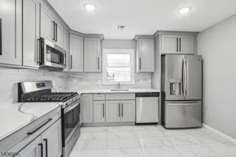 531 Livingston Street Elizabeth NJ 07206