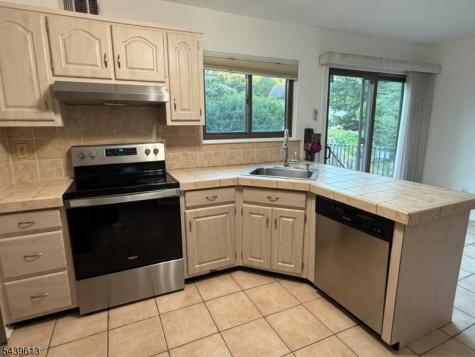 13229 Dell Place Stanhope NJ 07874