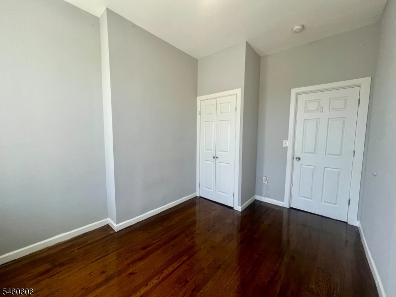 110 Peabody Place Newark NJ 07104