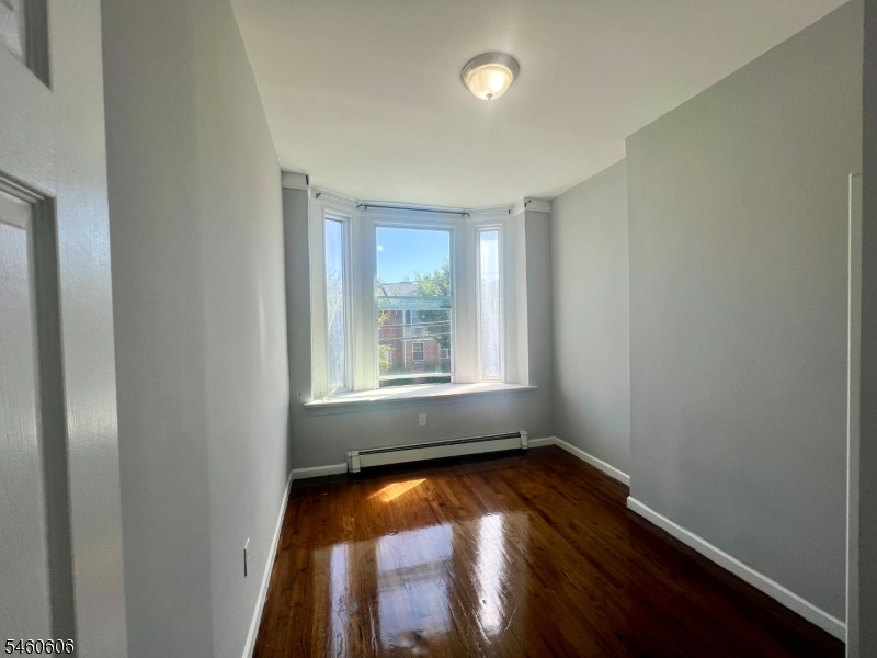 110 Peabody Place Newark NJ 07104