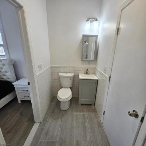 314 N Park Street East Orange NJ 07017