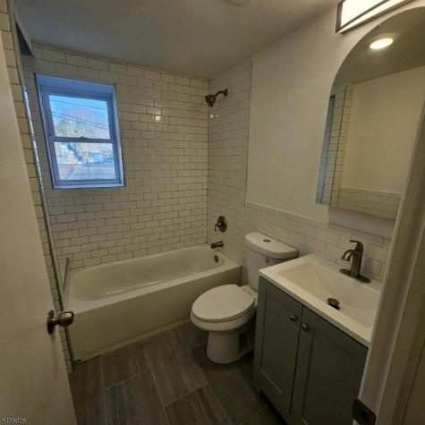 314 N Park Street East Orange NJ 07017