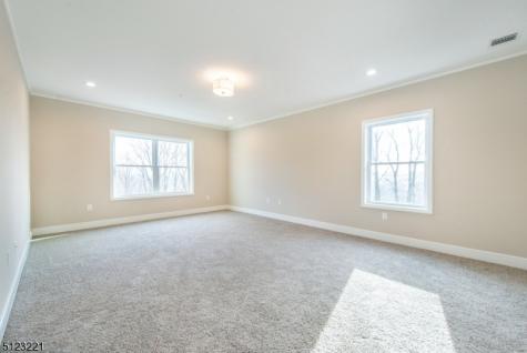 717 Preakness Avenue Totowa NJ 07502
